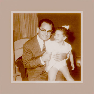 Sur les genoux de mon papa